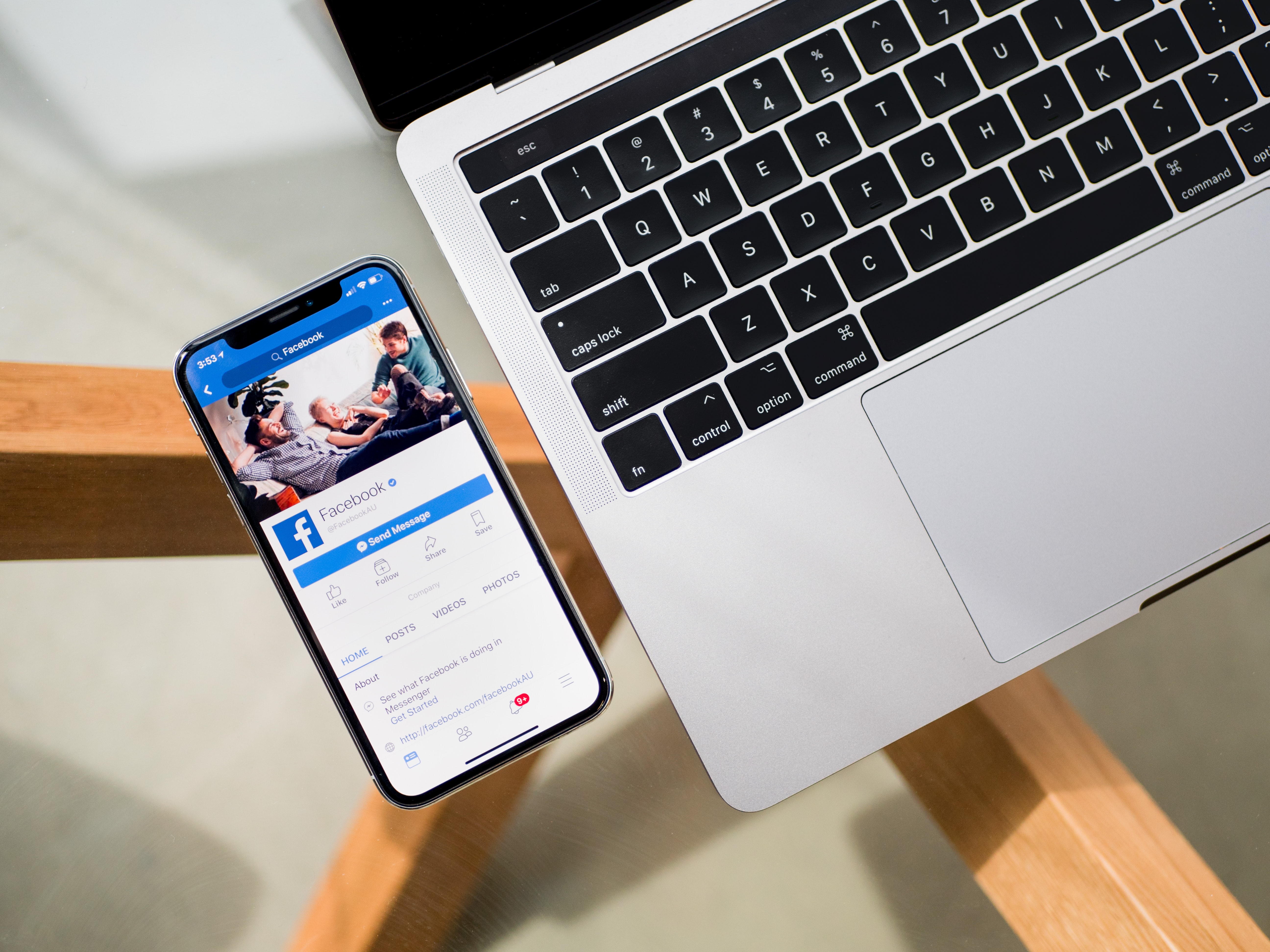 Facebook blocks news in Australia. A ban with global implications