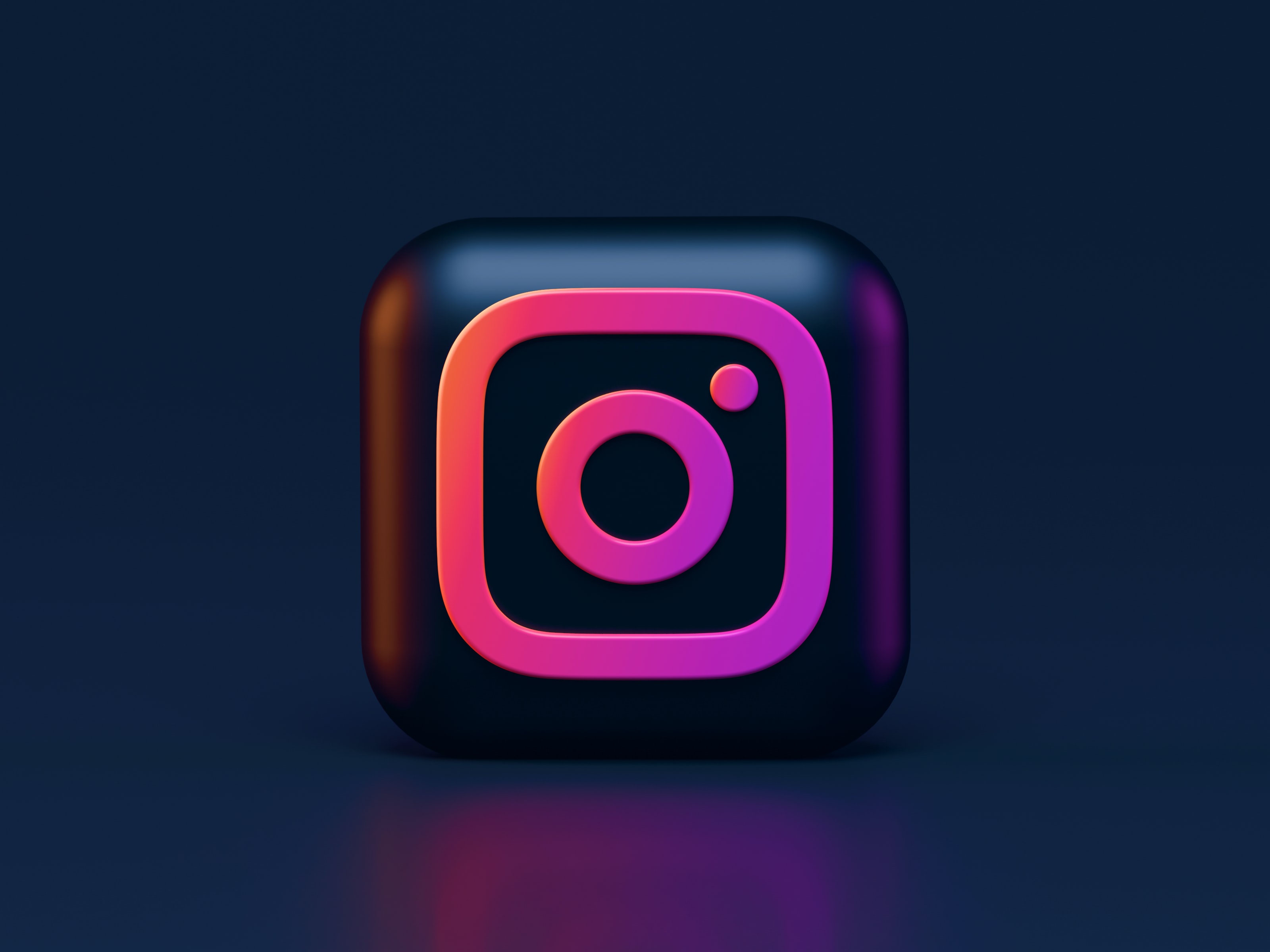 10 news media accounts on Instagram you can’t miss out on