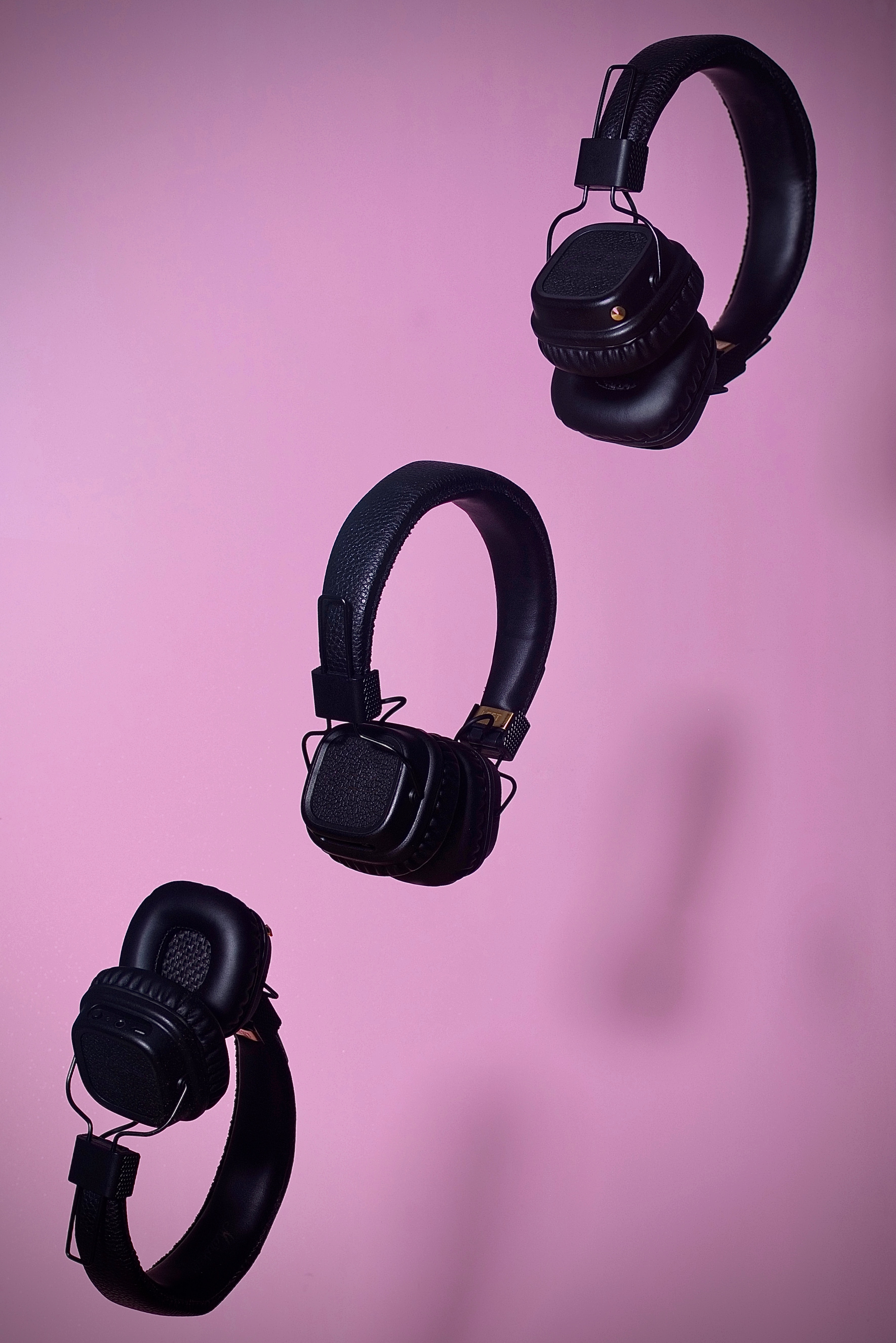 How a Hungarian podcast network found early success with dynamic ads in a developing market