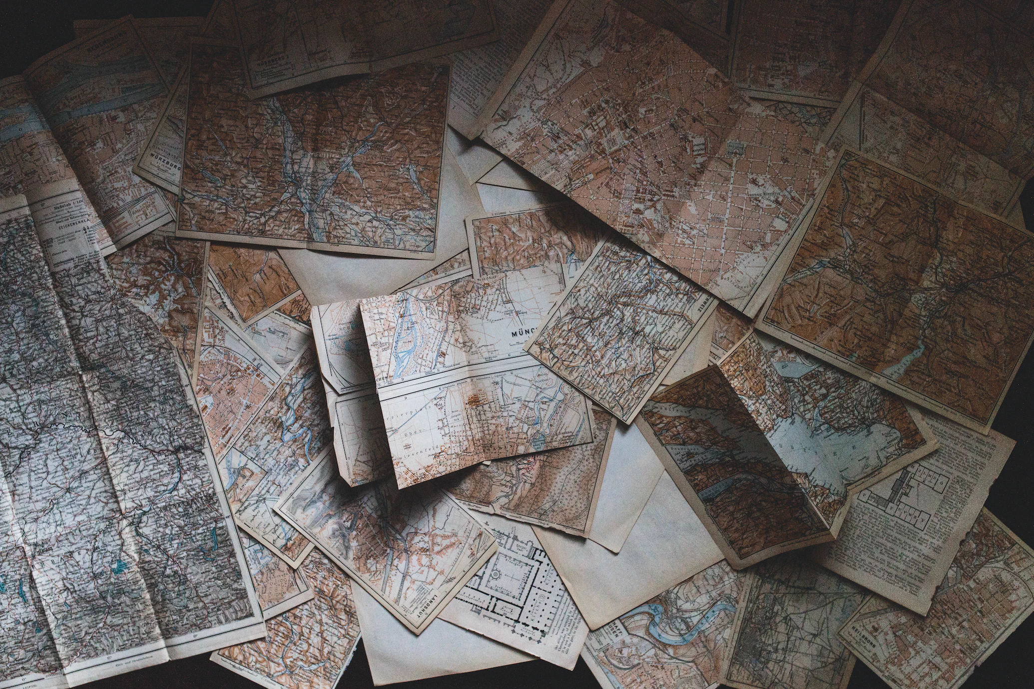 “Fewer boundaries by territory and more integration by language”: Cross-border publishing goes hybrid
